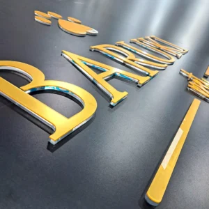 Letras em Acrilico